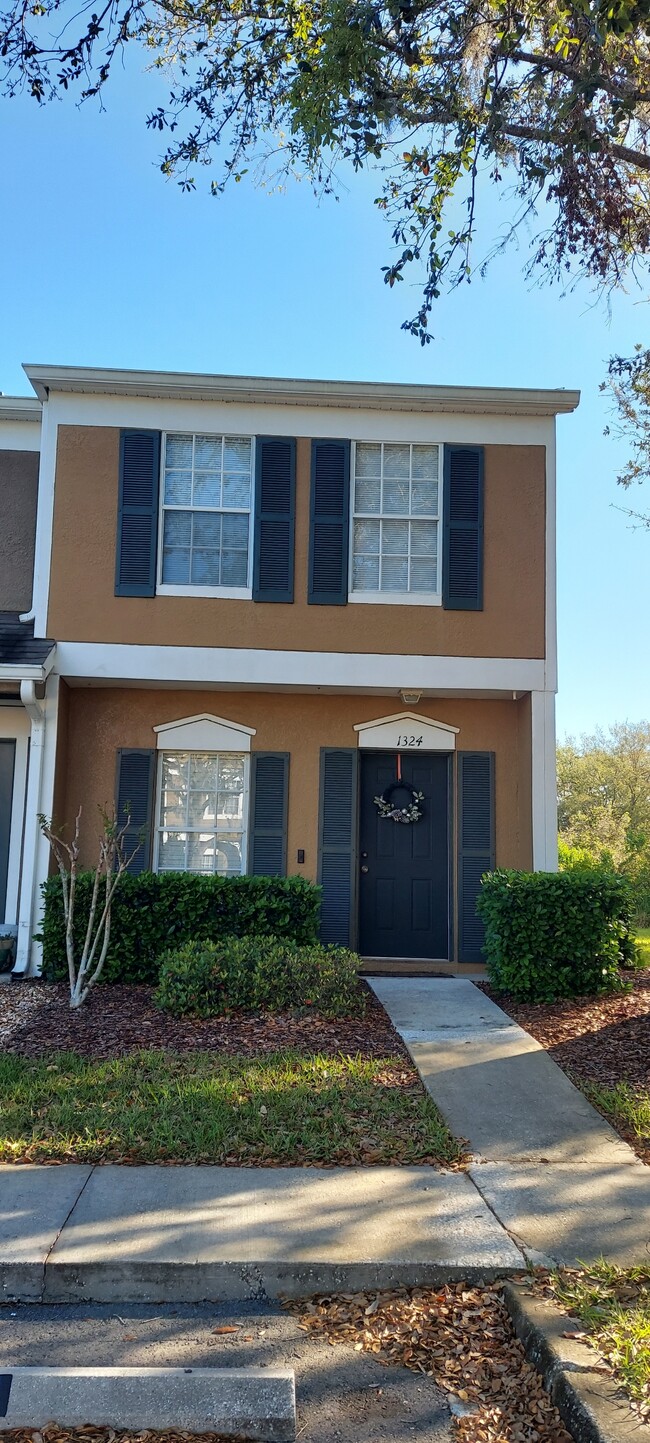 property at 1324 Standridge Dr