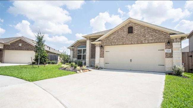 3806 E Briarlilly Park Cir