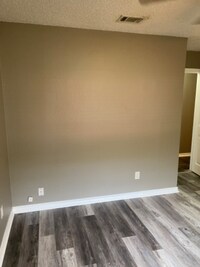 304 Furlong Dr photo'