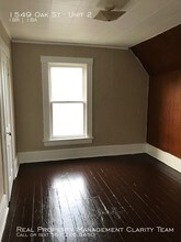1549 Oak St-Unit -Unit 2 in Toledo, OH - Building Photo - Building Photo