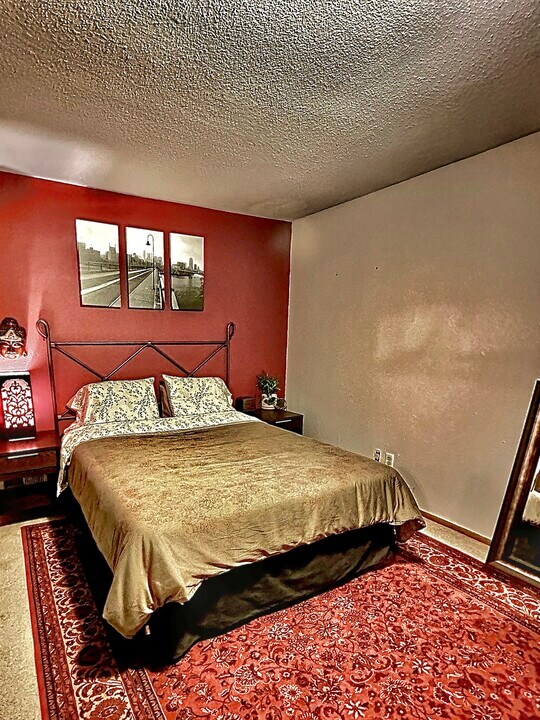 7317 W Franklin Ave in St. Louis Park, MN - Foto de edificio