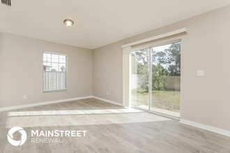 1023 Ruth Dr in Edgewater, FL - Building Photo - Building Photo