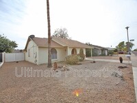 501 W Wescott Dr in Phoenix, AZ - Foto de edificio - Building Photo