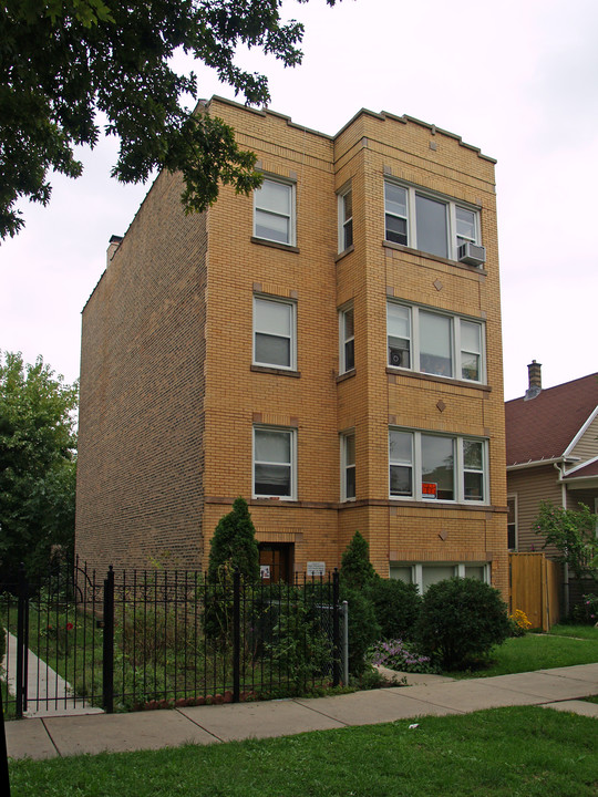 4133 Albany Ave in Chicago, IL - Building Photo