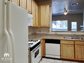 900 S Meadows Pkwy, Unit 822 in Reno, NV - Foto de edificio - Building Photo