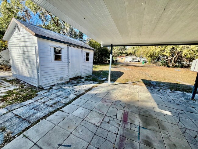 5513 18th St in Zephyrhills, FL - Building Photo - Building Photo