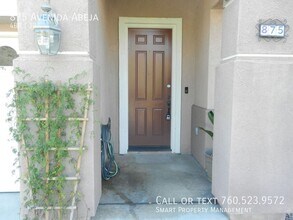 875 Avenida Abeja in San Marcos, CA - Building Photo - Building Photo