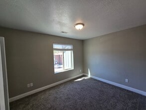 312 Cheyenne Dr in Evanston, WY - Building Photo - Building Photo