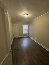 6827 S Wabash Ave in Chicago, IL - Building Photo - Building Photo