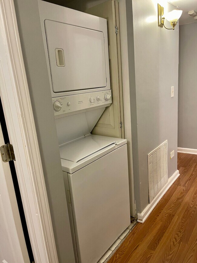 property at 4736 S St Lawrence Ave