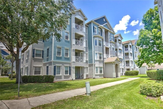 5255 Cane Island Loop