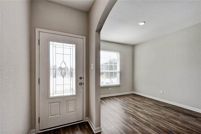 113 Revolution Rd in Liberty Hill, TX - Building Photo - Building Photo