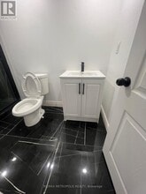 69 Jessop Dr in Brampton, ON - Building Photo - Building Photo