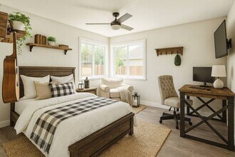 2525 Johnson in San Luis Obispo, CA - Building Photo - Building Photo