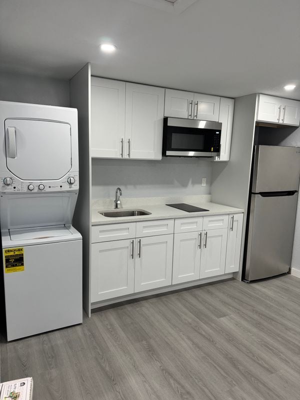 803 22nd Ave N in St. Petersburg, FL - Building Photo - Building Photo