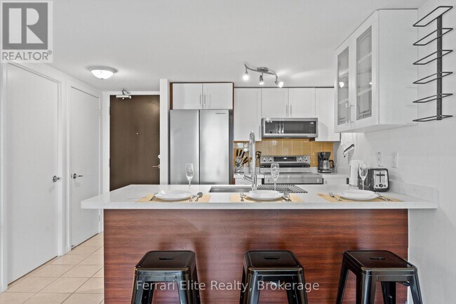 property at 231 Fort York Blvd