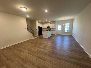 448 Glen Clova Dr in Raleigh, NC - Building Photo - Building Photo