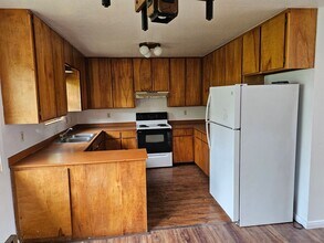 602 1/2 2nd St in Cove, OR - Building Photo - Building Photo