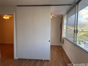 435 Seaside Ave in Honolulu, HI - Building Photo - Building Photo