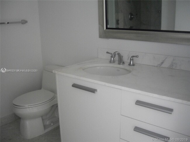 1060 Brickell Ave, Unit 1409, Unit 1409