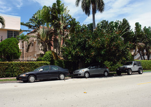 844 Euclid Ave in Miami Beach, FL - Building Photo - Building Photo