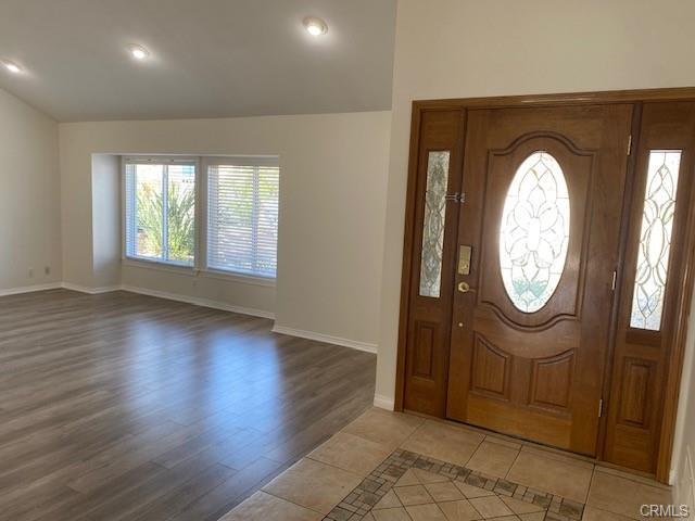 8751 Sari Ave in Los Angeles, CA - Building Photo