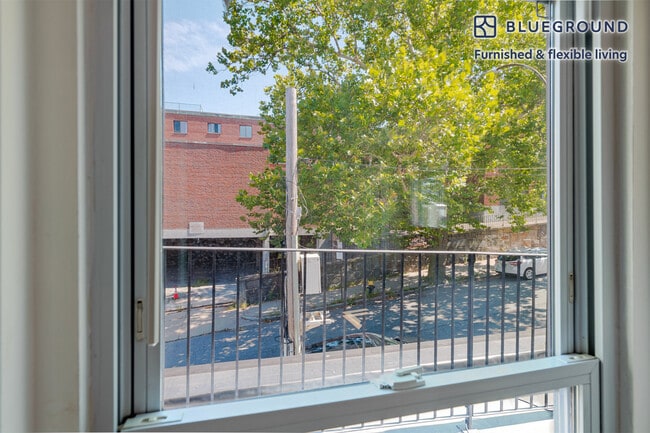142 Dorchester St in Boston, MA - Building Photo - Building Photo