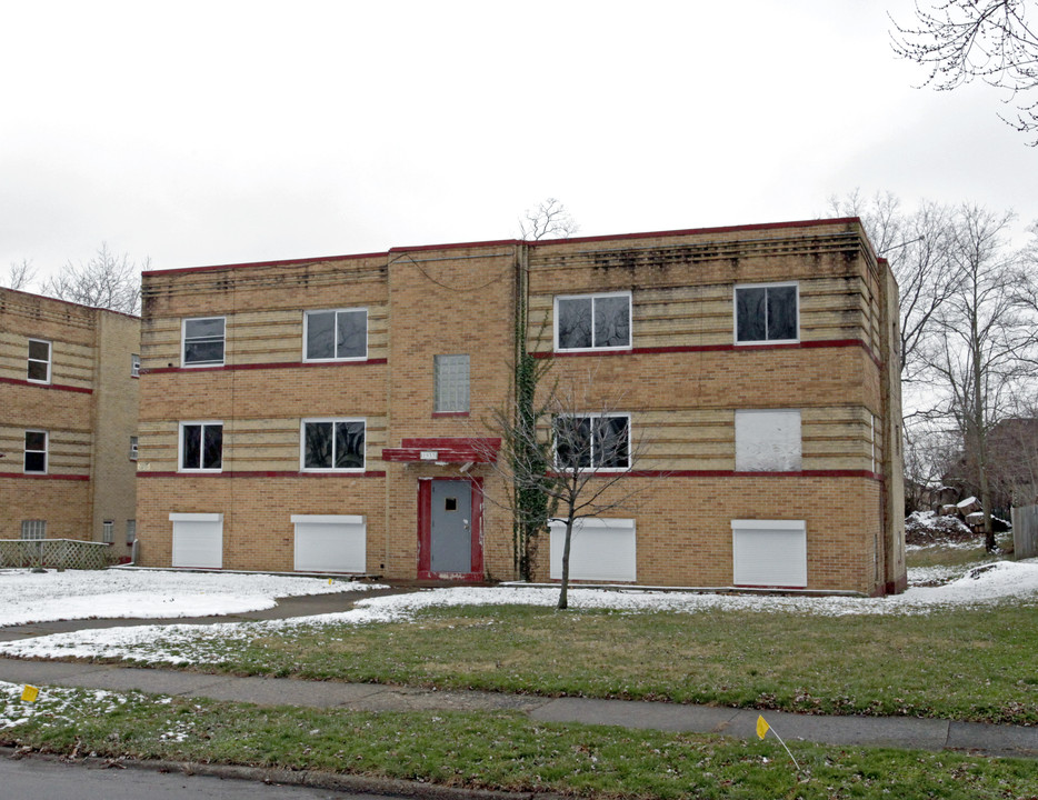 1933 Elsmere Ave in Dayton, OH - Building Photo