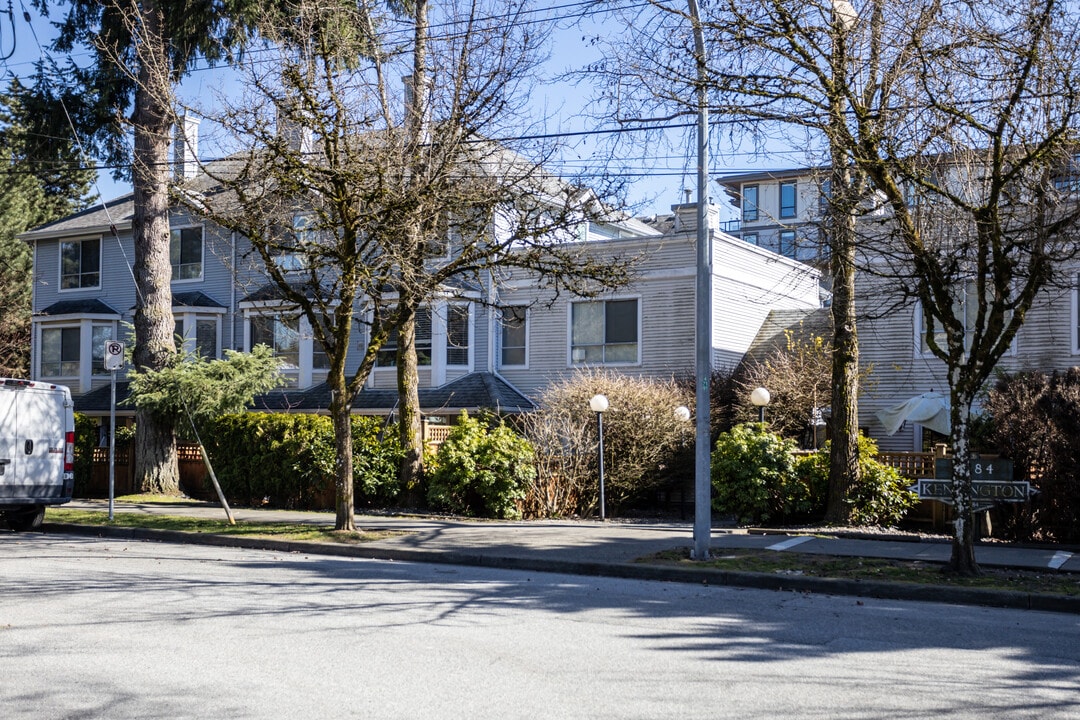 Kensington in Burnaby, BC - Building Photo