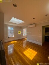 252 Newbury St, Unit 5 in Boston, MA - Building Photo - Building Photo