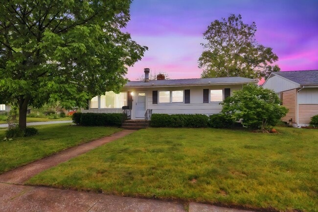 property at 105 Indianwood Dr