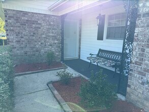 200 General Dennis Dr in Summerville, SC - Building Photo - Building Photo