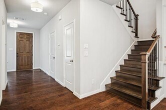 3905 Dame Ragnel Dr in Lewisville, TX - Building Photo - Building Photo