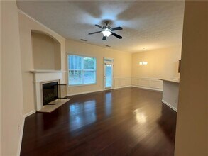 207 Green Bridge Ct SE in Lawrenceville, GA - Building Photo - Building Photo