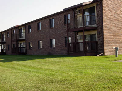 Barrette Arms in Crookston, MN - Foto de edificio