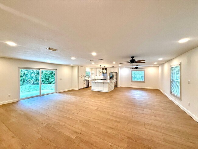 821 Gamewell Ave in Maitland, FL - Building Photo - Building Photo