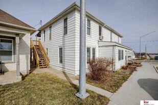 114 E Main St in Murray, NE - Building Photo