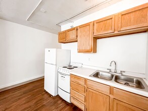 3252 Girard Ave S in Minneapolis, MN - Building Photo - Building Photo