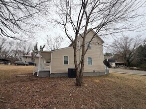 803 W 3rd Ave in Lawrenceville, VA - Building Photo - Building Photo