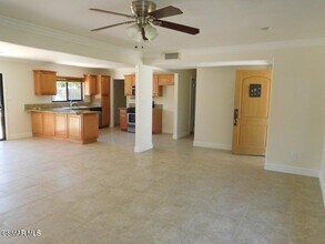 3042 Waco Ave in Simi Valley, CA - Building Photo - Building Photo