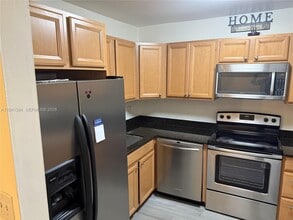 8620 SW 149th Ave in Miami, FL - Building Photo - Building Photo