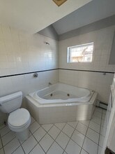 18 Grove St in Lynn, MA - Building Photo - Building Photo