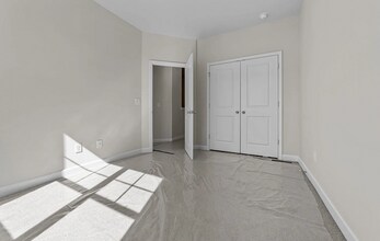 212 Peach Orchard Ct in Mebane, NC - Building Photo - Building Photo