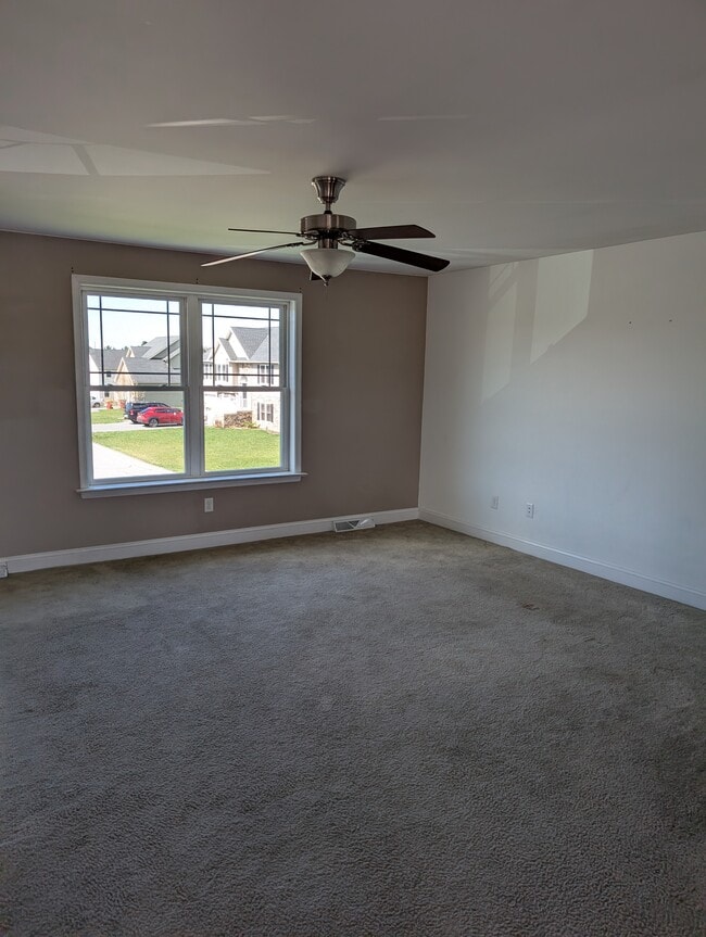 17 Victoria Ct in Shippensburg, PA - Foto de edificio - Building Photo