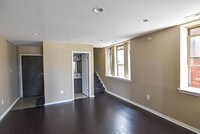 4722 Chestnut St, Unit E photo'