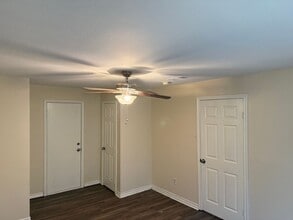 1404 Martha Dr in Longview, TX - Building Photo - Building Photo