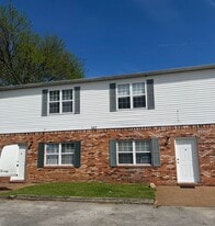 267 Foxworth Dr in Jackson, TN - Building Photo