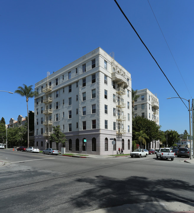 Park Lane Apartments in Los Angeles, CA - Building Photo