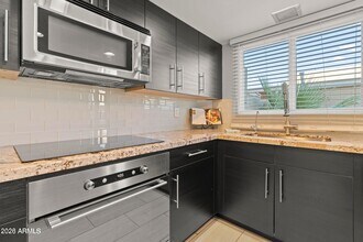 6909 E Osborn Rd in Scottsdale, AZ - Building Photo - Building Photo