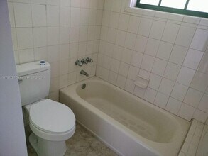 17032 NW 49th Ct in Opa Locka, FL - Building Photo - Building Photo